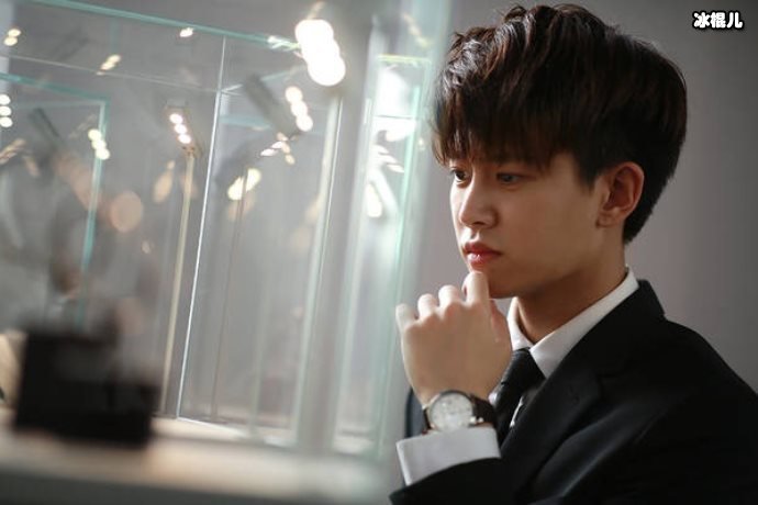 【WPT扑克】任嘉伦新剧《不说再见》即将开播，女主角集颜值与实力于一身