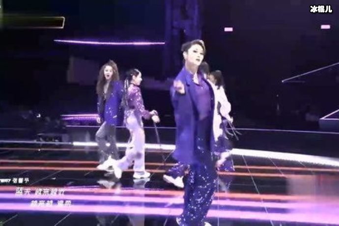 【WPT扑克】首日播放量破亿，《乘风破浪的姐姐》到底有什么魅力？