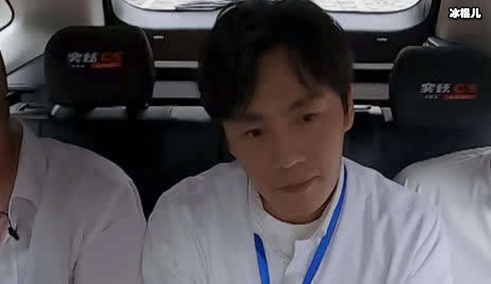 【WPT扑克】又一下饭综艺来袭《未知的餐桌》，王子异充当满分助攻