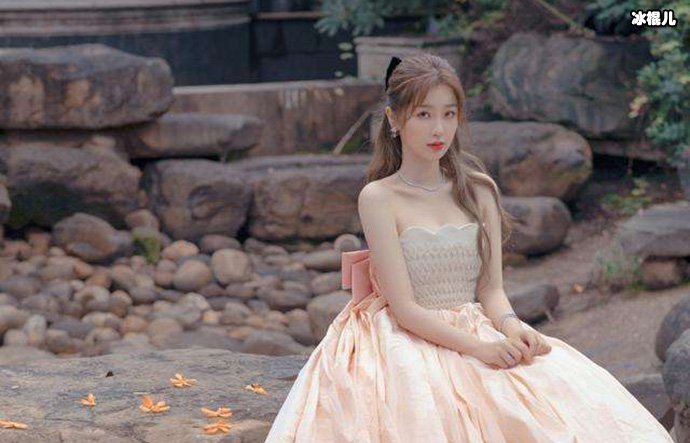 【WPT扑克】虞书欣为什么是华策小公主 ?华策该捧吴倩还是虞书欣