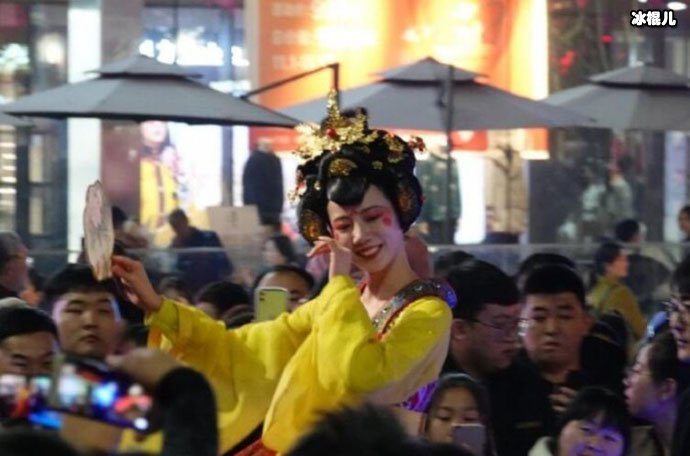 【WPT扑克】不倒翁冯佳晨为什么不做了呢? 冯佳晨干嘛去了