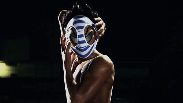 【WPT扑克】可過濾有毒微粒運動口罩..欸！是拿內褲跟班恩致敬？