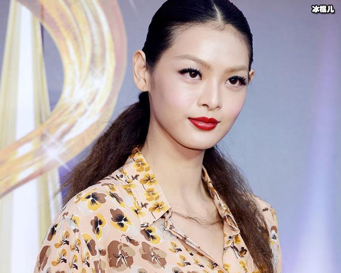 【WPT扑克】林嘉绮黄晓明什么关系? 网传林嘉绮喜欢黄晓明这是真的吗