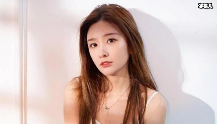 【WPT扑克】林七七两个背是什么梗？ 起底两个背真实含义！