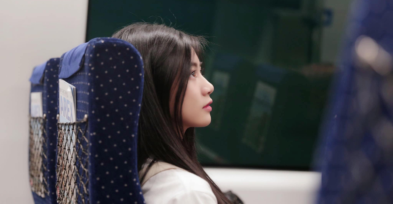 【WPT扑克】火車驚見「超級美少女」　側面、正面都仙氣十足讓人秒戀愛