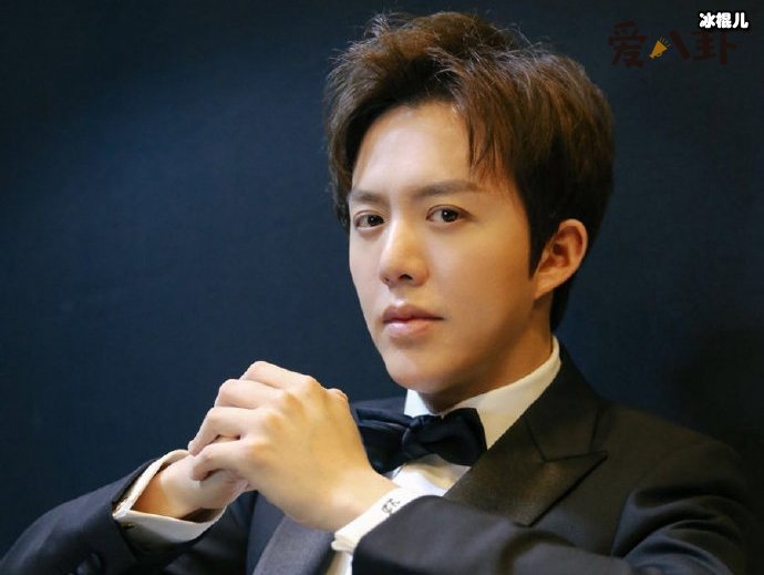 【WPT扑克】李云迪黄晓明什么关系? 2人从什么时候开始有交集的?