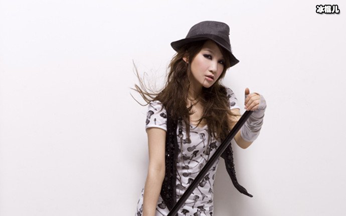 【WPT扑克】艾梦萌个人资料简介, 38岁的艾梦萌结婚没老公是谁