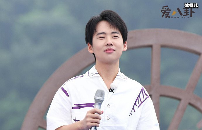 【WPT扑克】郭麒麟回归跑男出场背景音乐引争议! 这背景音乐的歌名是什么