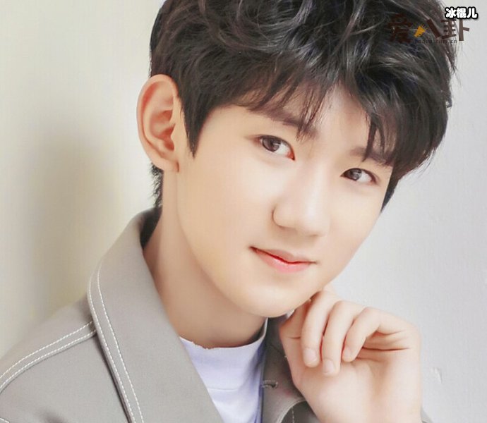 【WPT扑克】王源被同桌亲是真的?女方遭人肉被威胁!