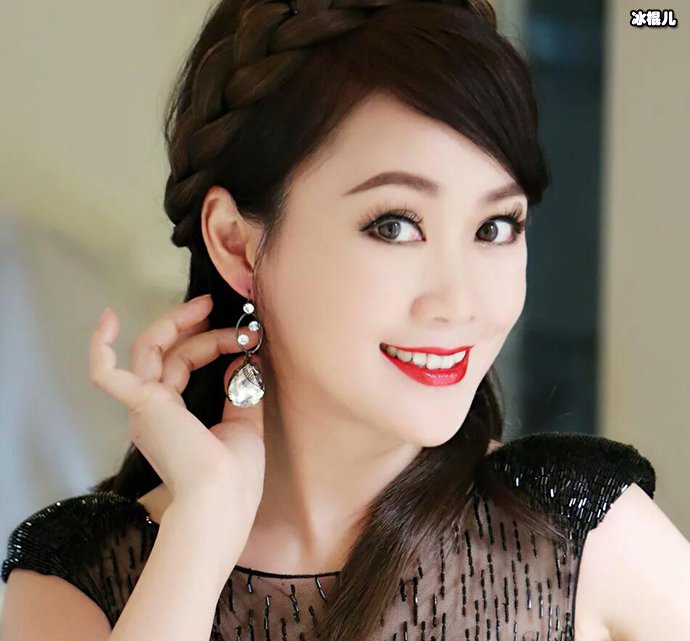 【WPT扑克】梁小冰出轨是真是假？她和老公陈嘉辉离婚了吗