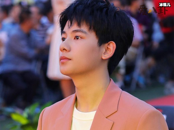 【WPT扑克】胡先煦家里是做什么的， 资源这么好是因为其家境吗