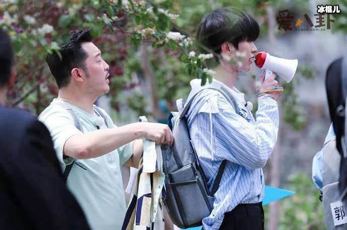 【WPT扑克】沙溢蔡徐坤为啥是父子关系？ 沙溢蔡徐坤真实有点让人惊讶！