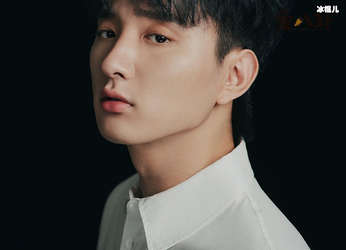 【WPT扑克】于小彤新女友是谁？ 与陈小纭分手后感情现状如何