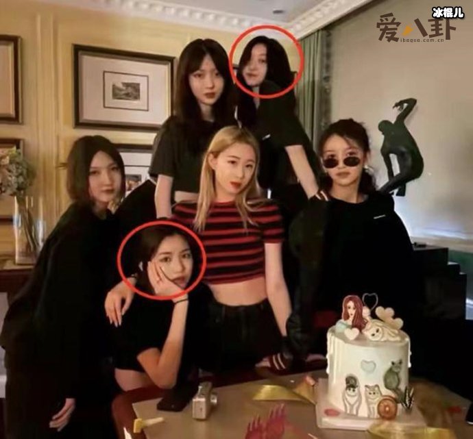 【WPT扑克】李嫣现身名媛派对 ,与汪峰女儿小苹果合影