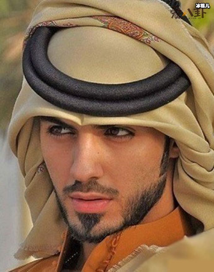 【WPT扑克】男模因为长得太帅被逐出国境, 主办方担心女观众被迷倒？