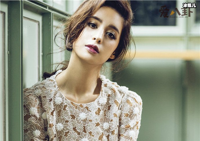 【WPT扑克】莫允雯是混血儿吗? 莫允雯多大年龄了是怎么出道的