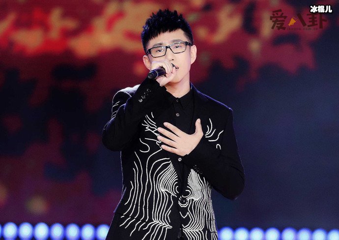 【WPT扑克】歌手石头原名叫什么名字？ 石头现如今的发展如何