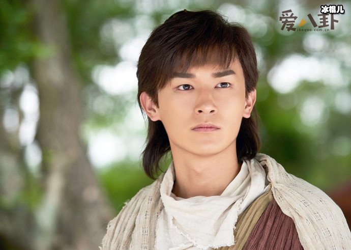 【WPT扑克】杨旭文究竟有什么后台, 杨旭文是华谊的男宠的揭秘其背景