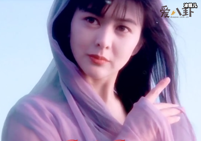 【WPT扑克】关之琳高尔夫球事件有多假？ 美人关之琳到底被误会了什么