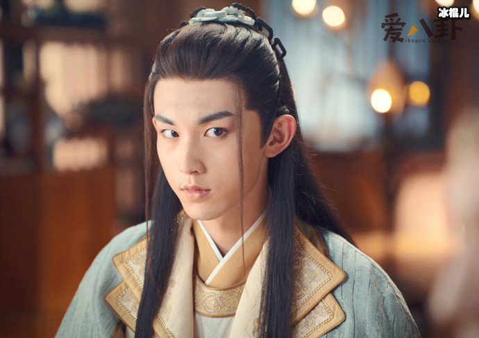 【WPT扑克】百灵潭春妖为什么满头白发？ 春妖满头白发是在第几集