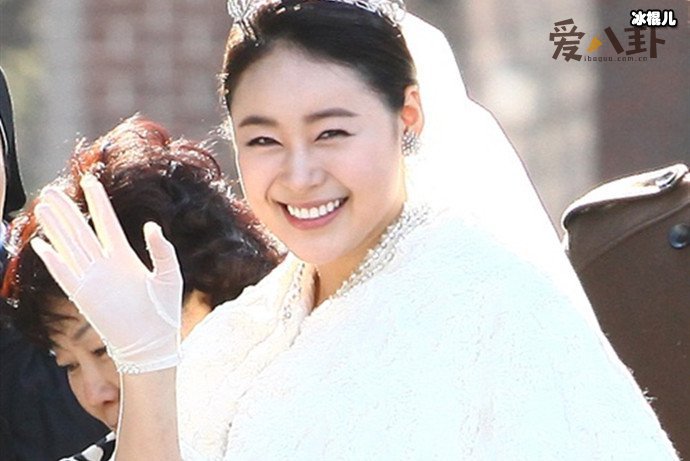 【WPT扑克】许怡才老公是谁？ 富二代老公身份曝光为何又离婚了