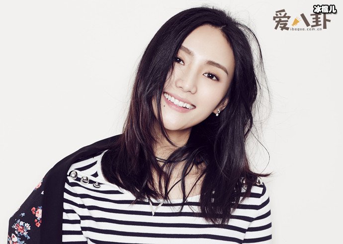 【WPT扑克】李亚鹏又爆新恋情，网友吐:李亚鹏男版交际花