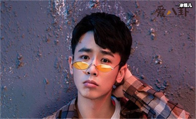 【WPT扑克】费鲤齐年龄多大, 南艺毕业因出演“小陶”一角被关注