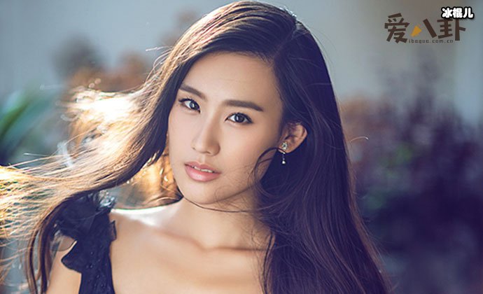 【WPT扑克】王婉中黄圣依对比照, 清纯长相曾被杨子看中签约