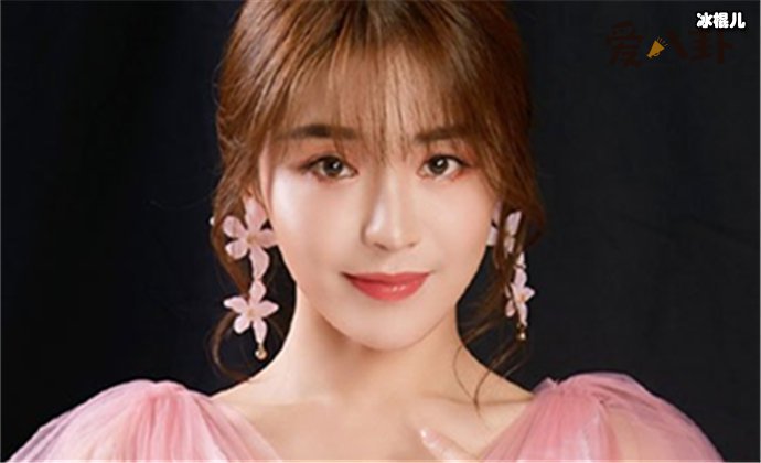 【WPT扑克】贡米个人资料简介,3岁父母离婚生长在单亲家但不缺爱