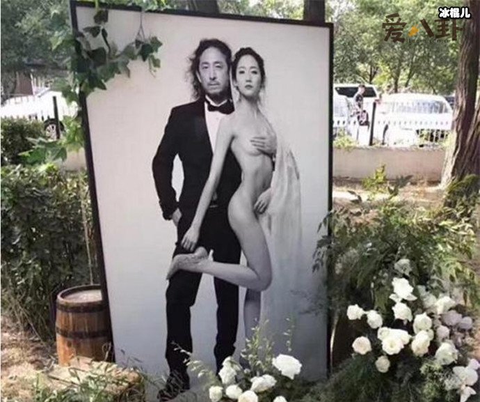 【WPT扑克】万千惠婚礼大尺度照片, 全裸惹争议万千惠嫁大25岁老师