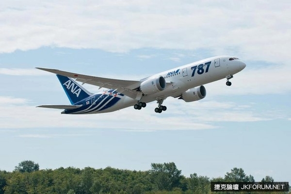 【WPT扑克】好暖心～全日空新服務　毛小孩可以進客艙！