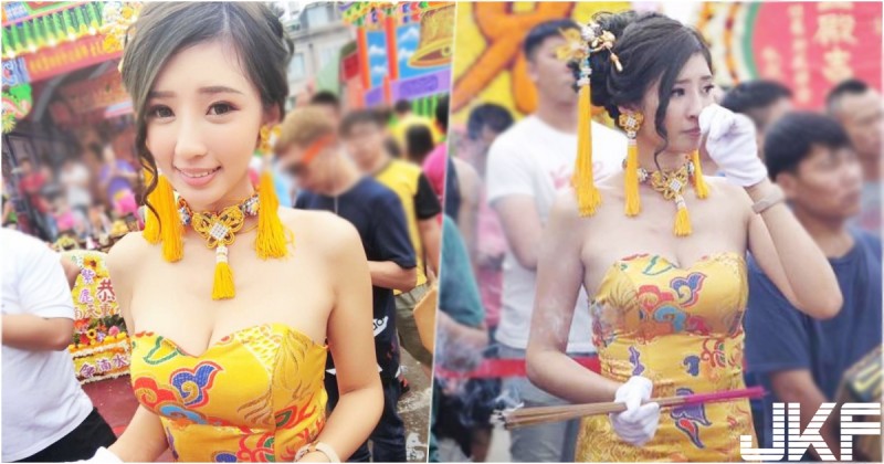 【WPT扑克】廟會現場驚見「氣質爆乳正妹」！貼身低胸禮服「霸氣乳量外漏」！信徒都要暴走啦！