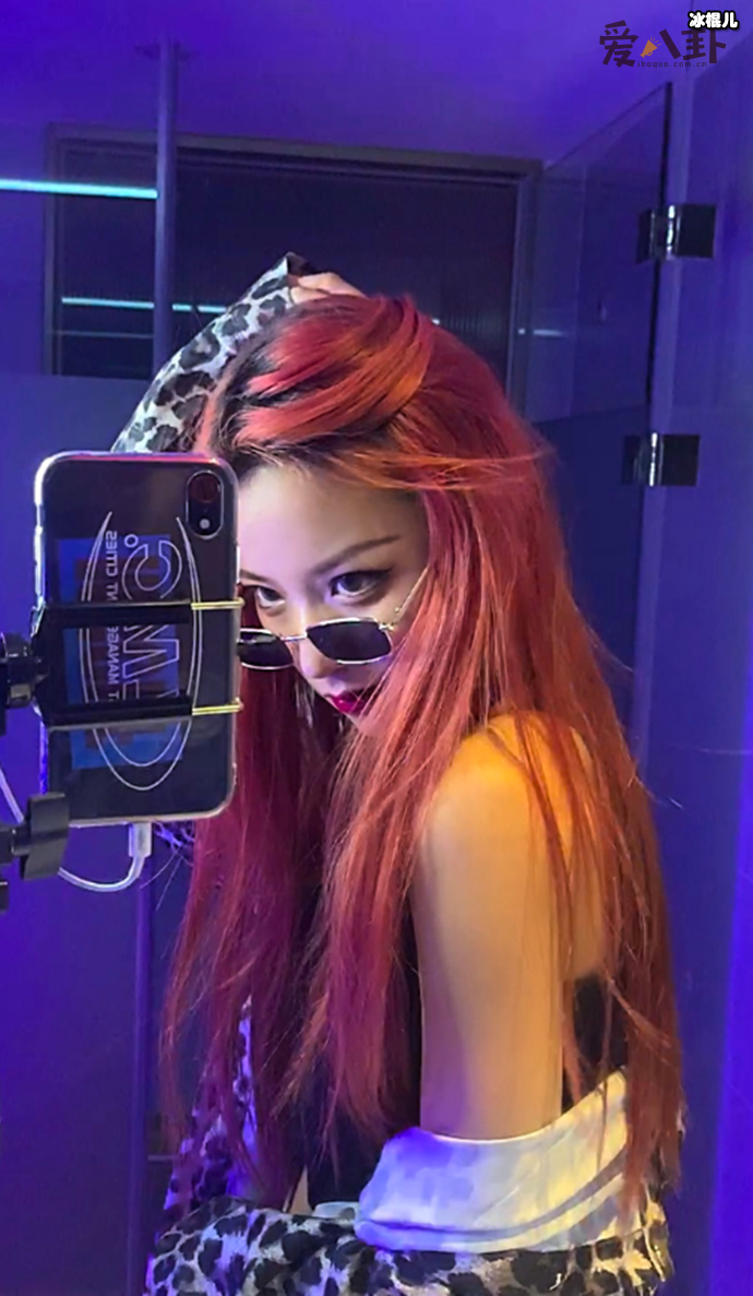 【WPT扑克】刀小刀陈哇塞恋爱了, 两人低调隐瞒想继续圈钱