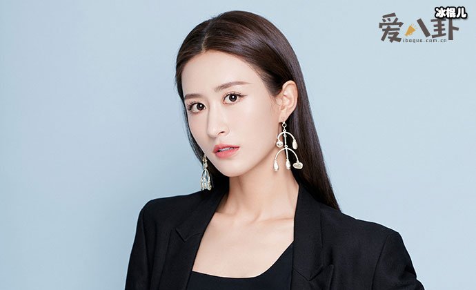 【WPT扑克】女演员杨柳的照片, 有北影校花称号资源却少得可怜