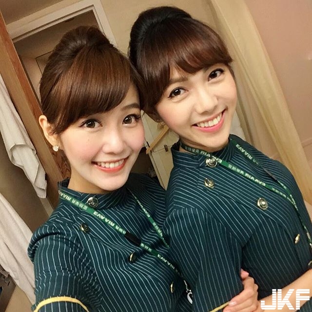 【WPT扑克】氣質滿分長榮空姐「Doreen」一個甜甜微笑足夠讓人心情愉悅一整天！