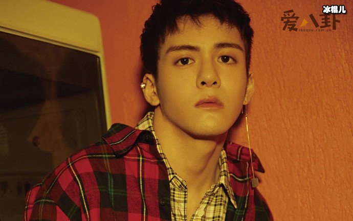 【WPT扑克】曾舜晞家境如何, 网曝曾舜晞出道是家里人给他铺路是富二代吗