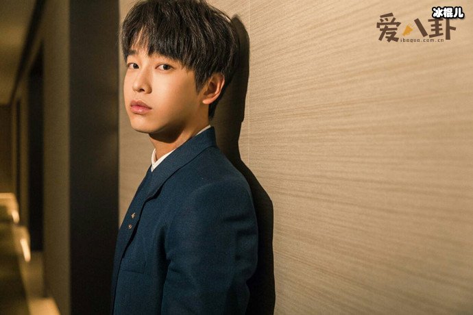 【WPT扑克】彭昱畅女友身份疑曝光, 网友祝福粉丝高兴,这才是偶像恋爱正确方式