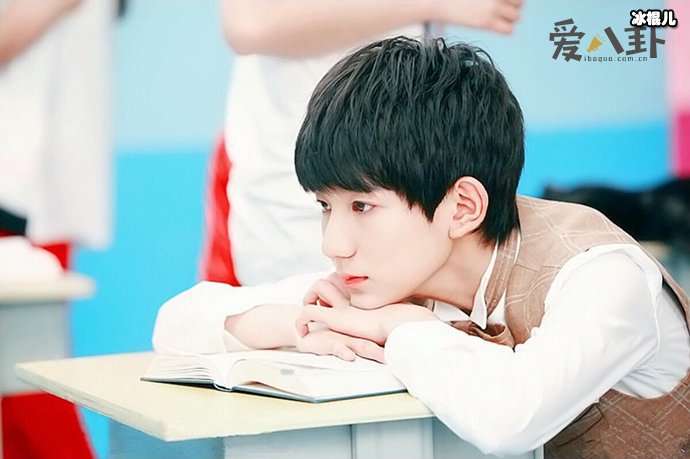 【WPT扑克】王源借钱上热搜？人气偶像过气陷入经济危机