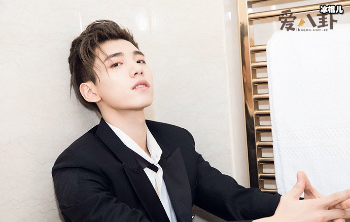 【WPT扑克】王子异方否认恋情, 王子异的绯闻女友是谁两人的恋情!