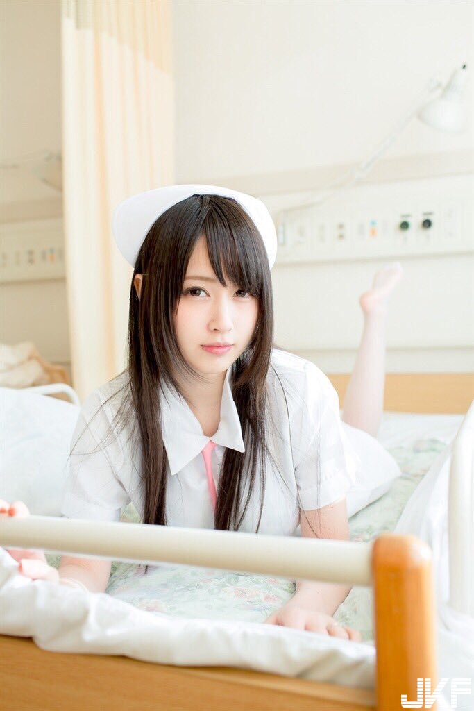 【WPT扑克】兩人相差31歲！豪乳Coser【御伽ねこむ】帶球嫁51歲知名漫畫家！