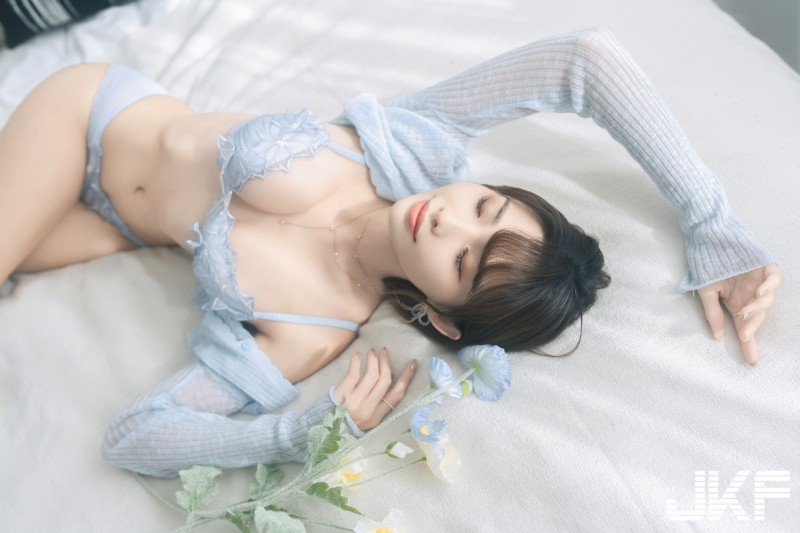 【WPT扑克】大眼美胸辣妹「深田MuMu」超爆乳視角，「白嫩胴體」超級撩人！