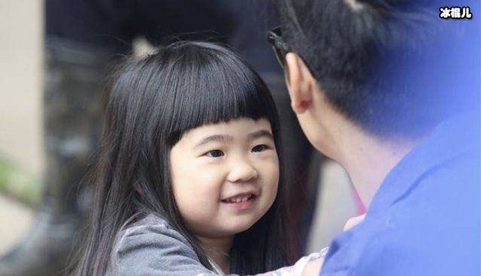 【WPT扑克】曾被吐槽丑的曹格女儿小肉脸变成瓜子脸！没想到如今长这样！