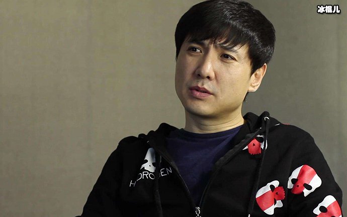 【WPT扑克】网友偶遇沈腾出吃饭和力十足讲话逗笑现场众人