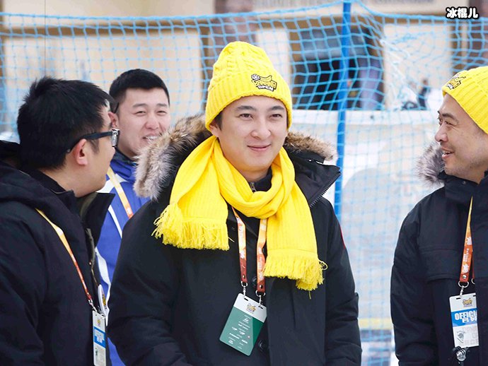 【WPT扑克】王思聪房祖名两人关系如何？两人被拍频繁聚餐