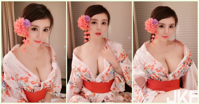 【WPT扑克】好害羞！E奶直播妹「震震神功」聲音太銷魂！超猛「嬌喘畫面」晃得好厲害啊…