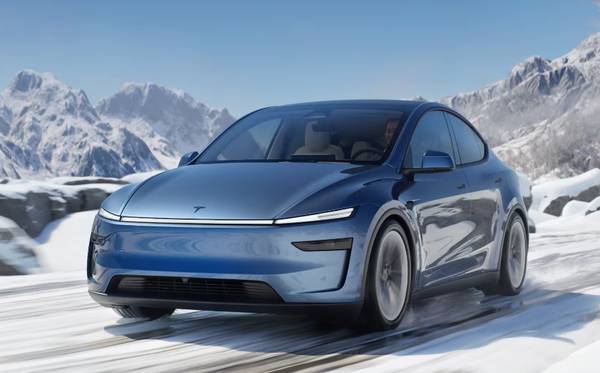 【WPT扑克】曝特斯拉准备在中国部署FSD功能 将分批推出软件更新