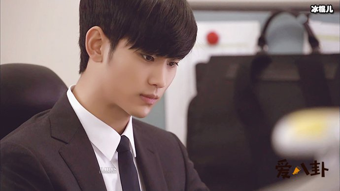 【WPT扑克】金秀贤退伍后首秀, 彩蛋揭示着会有《德鲁纳酒店2》