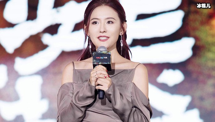 【WPT扑克】热依扎新恋情被曝光, 不拿炒作当人设!