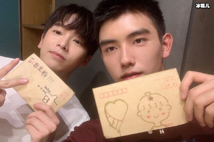 【WPT扑克】彭昱畅成功取回粉丝信, 网友评论有“毒”为何全程姨妈微笑