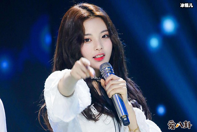 【WPT扑克】为何杨超越关闭ins评论？其与孟美岐之间有什么恩怨吗？